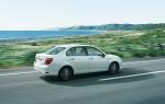 Toyota Corolla Axio Hybrid G 2017 года